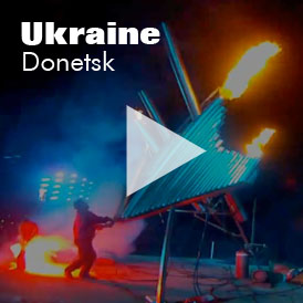 Ukraine-Donetsk-Orgue-a-feu-01
